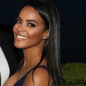 Meet your Posher, Juana